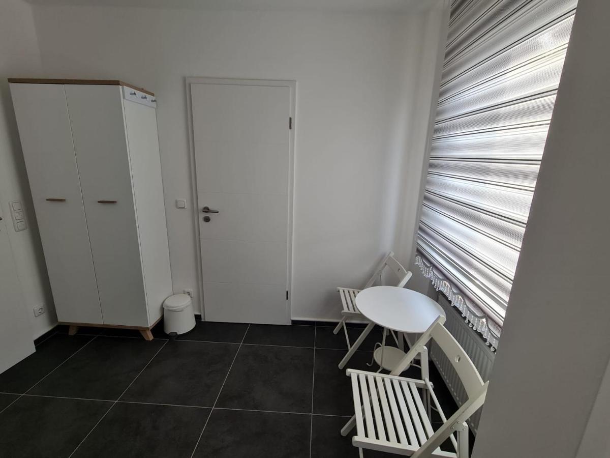 Roggendorf Zimmervermietung Keulen Buitenkant foto