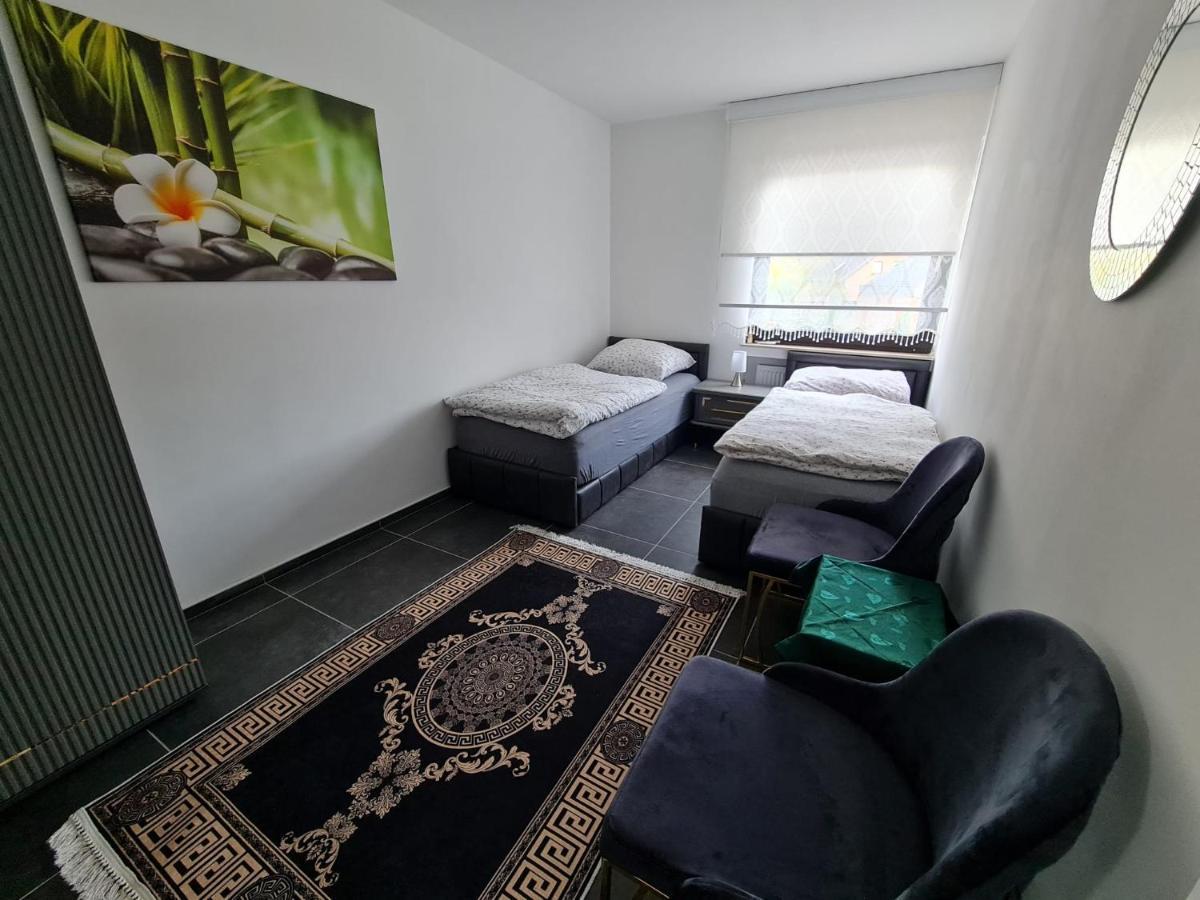 Roggendorf Zimmervermietung Keulen Buitenkant foto