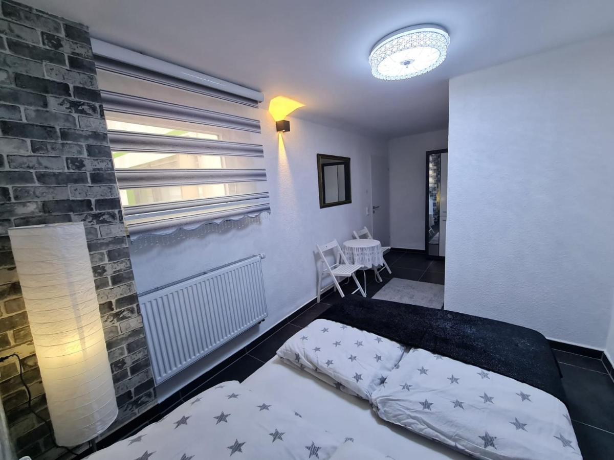 Roggendorf Zimmervermietung Keulen Buitenkant foto
