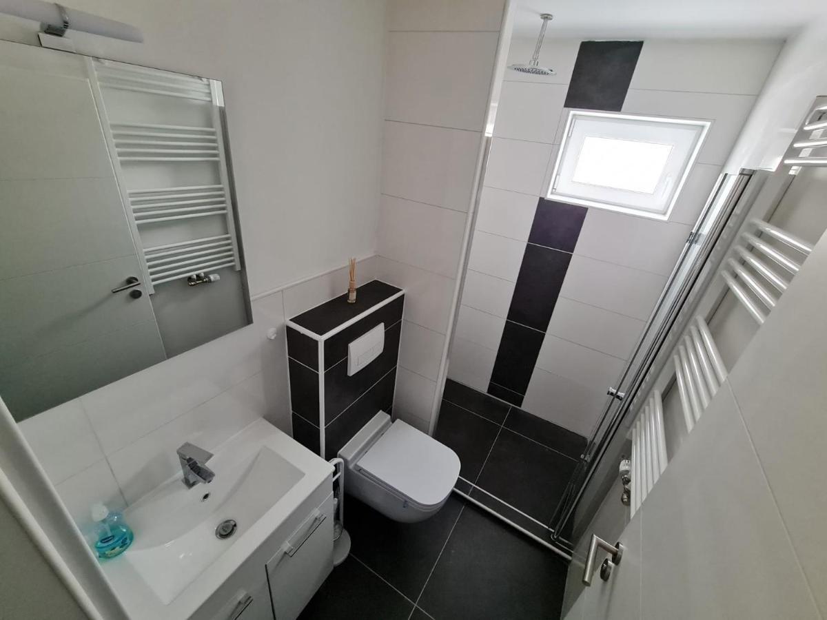 Roggendorf Zimmervermietung Keulen Buitenkant foto