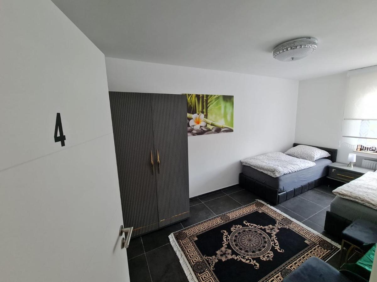 Roggendorf Zimmervermietung Keulen Buitenkant foto