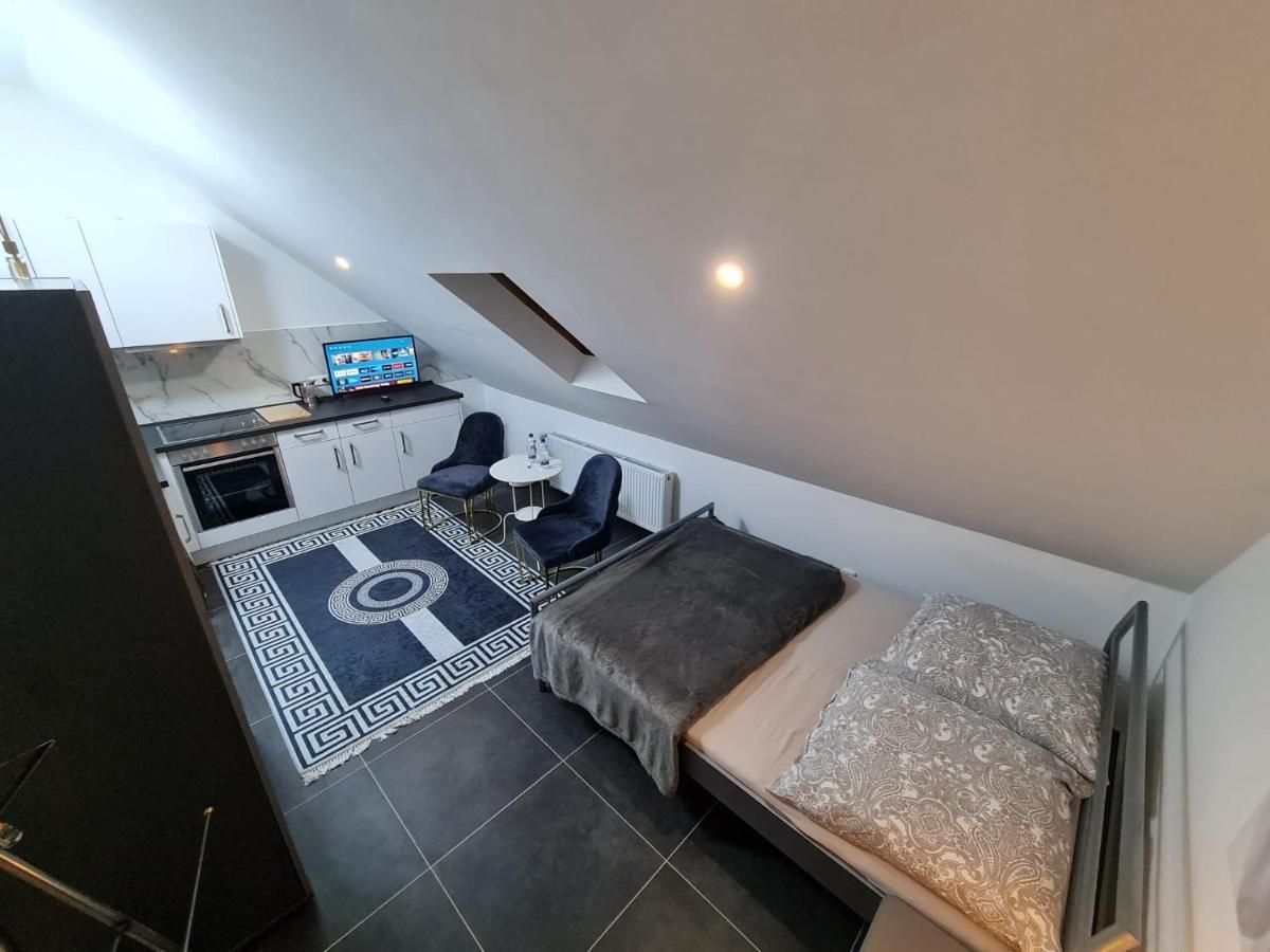 Roggendorf Zimmervermietung Keulen Buitenkant foto